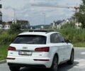 Білий Ауді Ку 5, об'ємом двигуна 1.98 л та пробігом 210 тис. км за 26250 $, фото 3 на Automoto.ua