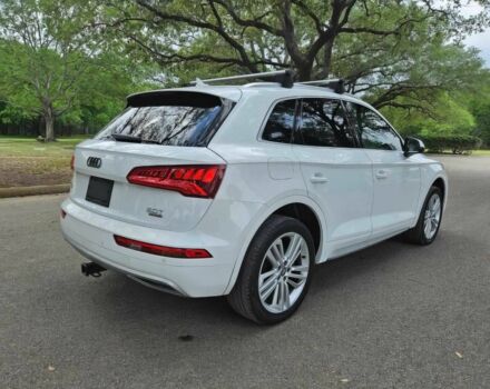 Білий Ауді Ку 5, об'ємом двигуна 2 л та пробігом 52 тис. км за 8000 $, фото 5 на Automoto.ua