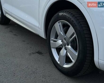 Белый Ауди Ку 5, объемом двигателя 1.98 л и пробегом 108 тыс. км за 26700 $, фото 35 на Automoto.ua