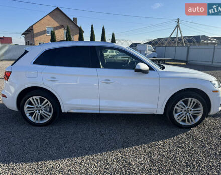 Белый Ауди Ку 5, объемом двигателя 2 л и пробегом 249 тыс. км за 21500 $, фото 7 на Automoto.ua