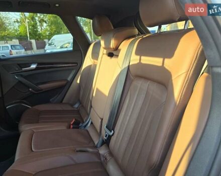 Белый Ауди Ку 5, объемом двигателя 2 л и пробегом 209 тыс. км за 20900 $, фото 60 на Automoto.ua