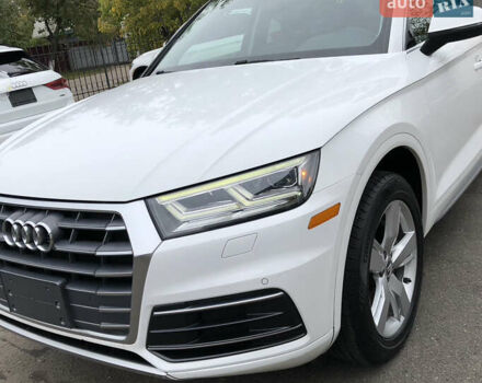 Белый Ауди Ку 5, объемом двигателя 2 л и пробегом 155 тыс. км за 17980 $, фото 1 на Automoto.ua