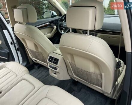 Белый Ауди Ку 5, объемом двигателя 2 л и пробегом 135 тыс. км за 26950 $, фото 111 на Automoto.ua