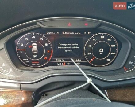 Белый Ауди Ку 5, объемом двигателя 1.98 л и пробегом 23 тыс. км за 9000 $, фото 8 на Automoto.ua