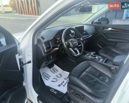 Белый Ауди Ку 5, объемом двигателя 1.98 л и пробегом 211 тыс. км за 18700 $, фото 22 на Automoto.ua