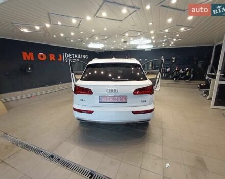 Белый Ауди Ку 5, объемом двигателя 2 л и пробегом 179 тыс. км за 21500 $, фото 7 на Automoto.ua