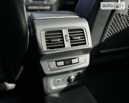 Белый Ауди Ку 5, объемом двигателя 2 л и пробегом 41 тыс. км за 24900 $, фото 62 на Automoto.ua