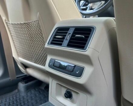 Білий Ауді Ку 5, об'ємом двигуна 2 л та пробігом 99 тис. км за 17000 $, фото 8 на Automoto.ua