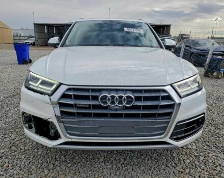 Білий Ауді Ку 5, об'ємом двигуна 2 л та пробігом 82 тис. км за 8500 $, фото 4 на Automoto.ua