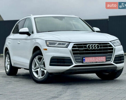 Білий Ауді Ку 5, об'ємом двигуна 1.98 л та пробігом 159 тис. км за 24699 $, фото 8 на Automoto.ua