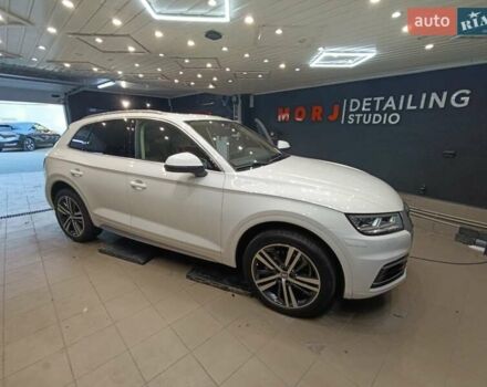 Белый Ауди Ку 5, объемом двигателя 2 л и пробегом 179 тыс. км за 21500 $, фото 1 на Automoto.ua