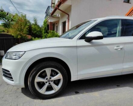 Белый Ауди Ку 5, объемом двигателя 2 л и пробегом 90 тыс. км за 16800 $, фото 3 на Automoto.ua