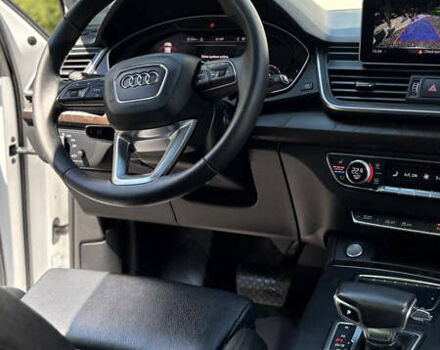 Белый Ауди Ку 5, объемом двигателя 1.98 л и пробегом 128 тыс. км за 27999 $, фото 34 на Automoto.ua
