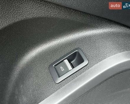 Белый Ауди Ку 5, объемом двигателя 2 л и пробегом 209 тыс. км за 25990 $, фото 8 на Automoto.ua