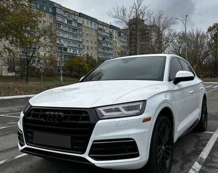 Белый Ауди Ку 5, объемом двигателя 2 л и пробегом 135 тыс. км за 17800 $, фото 1 на Automoto.ua