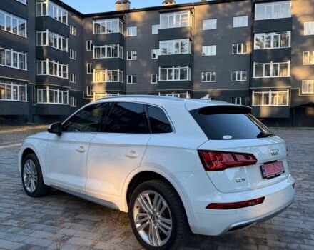 Белый Ауди Ку 5, объемом двигателя 2 л и пробегом 167 тыс. км за 26900 $, фото 3 на Automoto.ua