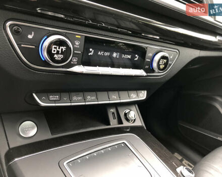 Белый Ауди Ку 5, объемом двигателя 2 л и пробегом 155 тыс. км за 17980 $, фото 35 на Automoto.ua