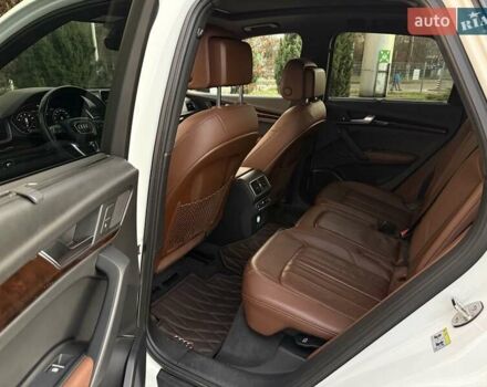 Белый Ауди Ку 5, объемом двигателя 1.98 л и пробегом 108 тыс. км за 26700 $, фото 32 на Automoto.ua