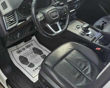 Белый Ауди Ку 5, объемом двигателя 2 л и пробегом 114 тыс. км за 26300 $, фото 5 на Automoto.ua