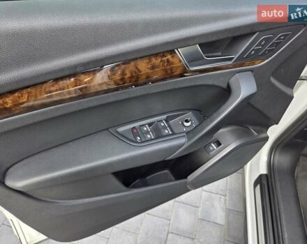 Белый Ауди Ку 5, объемом двигателя 1.98 л и пробегом 179 тыс. км за 26000 $, фото 21 на Automoto.ua