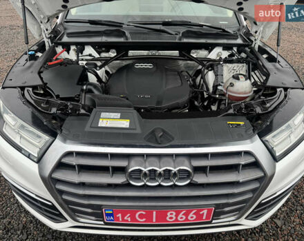 Белый Ауди Ку 5, объемом двигателя 2 л и пробегом 114 тыс. км за 23800 $, фото 51 на Automoto.ua