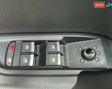 Белый Ауди Ку 5, объемом двигателя 1.99 л и пробегом 163 тыс. км за 22999 $, фото 10 на Automoto.ua