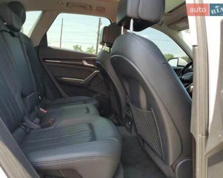 Білий Ауді Ку 5, об'ємом двигуна 1.98 л та пробігом 148 тис. км за 7700 $, фото 10 на Automoto.ua