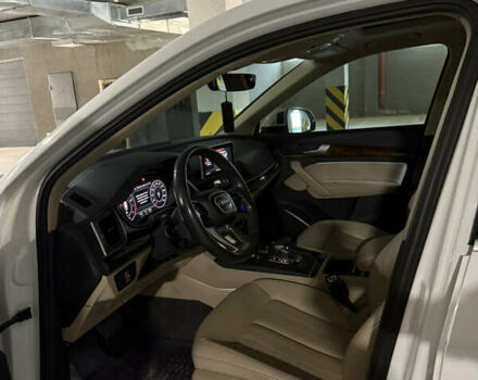 Белый Ауди Ку 5, объемом двигателя 2 л и пробегом 168 тыс. км за 26990 $, фото 19 на Automoto.ua