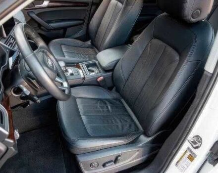 Білий Ауді Ку 5, об'ємом двигуна 2 л та пробігом 98 тис. км за 8000 $, фото 8 на Automoto.ua