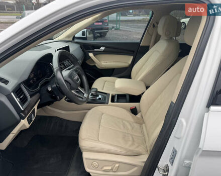 Белый Ауди Ку 5, объемом двигателя 2 л и пробегом 114 тыс. км за 23800 $, фото 35 на Automoto.ua