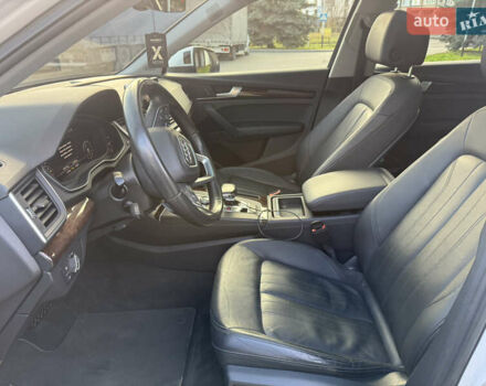 Белый Ауди Ку 5, объемом двигателя 1.98 л и пробегом 102 тыс. км за 25900 $, фото 16 на Automoto.ua