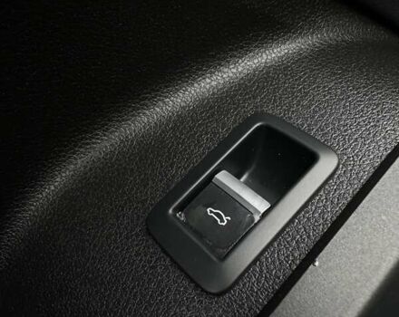 Білий Ауді Ку 5, об'ємом двигуна 2 л та пробігом 206 тис. км за 23600 $, фото 35 на Automoto.ua