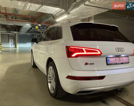 Белый Ауди Ку 5, объемом двигателя 1.98 л и пробегом 130 тыс. км за 26800 $, фото 7 на Automoto.ua