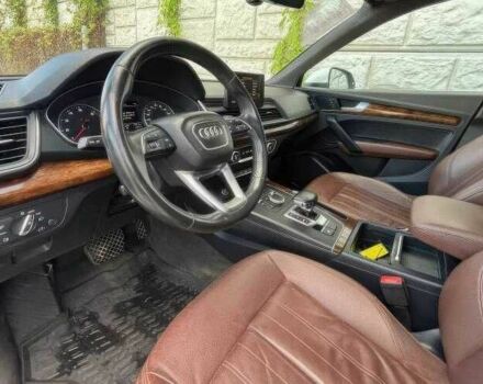 Белый Ауди Ку 5, объемом двигателя 2 л и пробегом 87 тыс. км за 14500 $, фото 8 на Automoto.ua