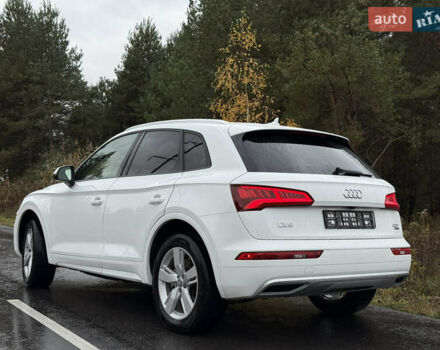 Белый Ауди Ку 5, объемом двигателя 2 л и пробегом 171 тыс. км за 20000 $, фото 15 на Automoto.ua