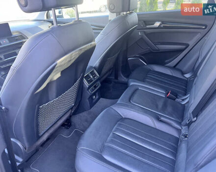 Белый Ауди Ку 5, объемом двигателя 0 л и пробегом 120 тыс. км за 26000 $, фото 8 на Automoto.ua