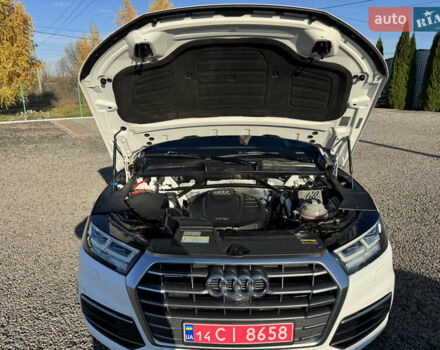 Белый Ауди Ку 5, объемом двигателя 2 л и пробегом 249 тыс. км за 21500 $, фото 61 на Automoto.ua