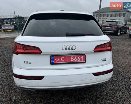 Белый Ауди Ку 5, объемом двигателя 2 л и пробегом 114 тыс. км за 23800 $, фото 13 на Automoto.ua