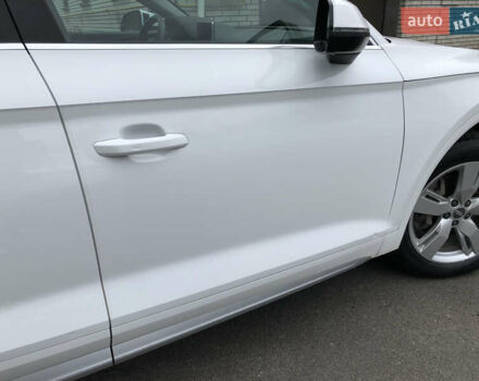 Белый Ауди Ку 5, объемом двигателя 2 л и пробегом 155 тыс. км за 17980 $, фото 23 на Automoto.ua