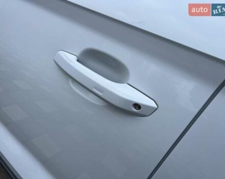 Белый Ауди Ку 5, объемом двигателя 2 л и пробегом 135 тыс. км за 26950 $, фото 66 на Automoto.ua