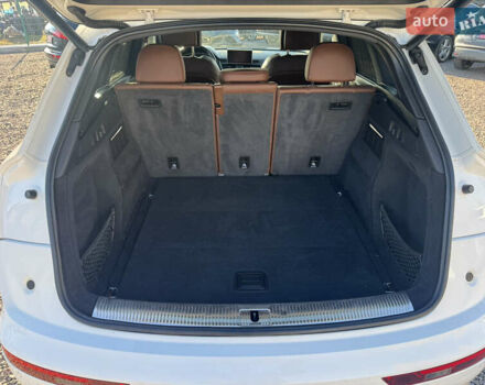 Белый Ауди Ку 5, объемом двигателя 2 л и пробегом 249 тыс. км за 21500 $, фото 56 на Automoto.ua