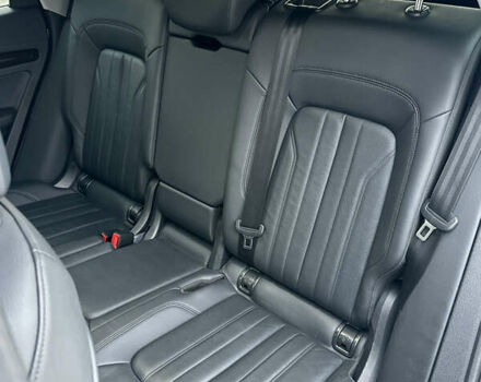 Белый Ауди Ку 5, объемом двигателя 2 л и пробегом 162 тыс. км за 20900 $, фото 44 на Automoto.ua