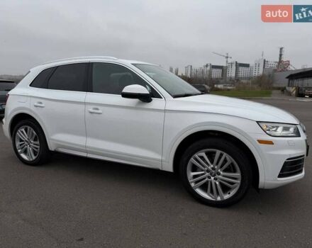 Белый Ауди Ку 5, объемом двигателя 1.98 л и пробегом 158 тыс. км за 25500 $, фото 18 на Automoto.ua