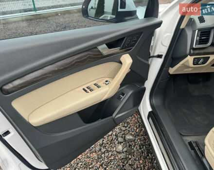 Белый Ауди Ку 5, объемом двигателя 2 л и пробегом 114 тыс. км за 23800 $, фото 33 на Automoto.ua