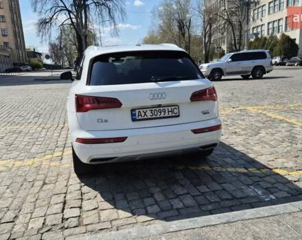 Белый Ауди Ку 5, объемом двигателя 1.98 л и пробегом 57 тыс. км за 30000 $, фото 35 на Automoto.ua