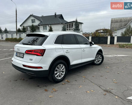 Белый Ауди Ку 5, объемом двигателя 1.98 л и пробегом 206 тыс. км за 25900 $, фото 22 на Automoto.ua