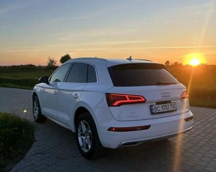 Белый Ауди Ку 5, объемом двигателя 1.98 л и пробегом 110 тыс. км за 25300 $, фото 5 на Automoto.ua