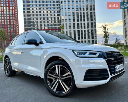 Белый Ауди Ку 5, объемом двигателя 1.98 л и пробегом 63 тыс. км за 31400 $, фото 1 на Automoto.ua