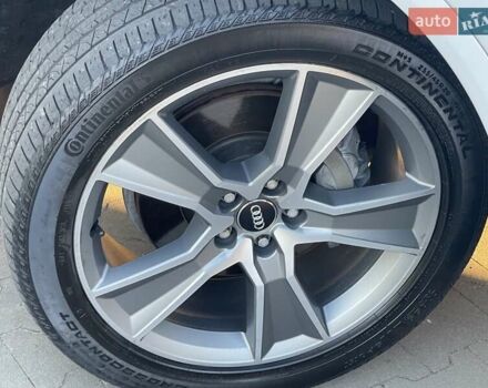 Белый Ауди Ку 5, объемом двигателя 1.98 л и пробегом 41 тыс. км за 32150 $, фото 7 на Automoto.ua