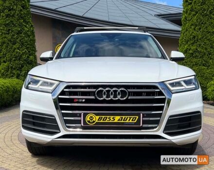 Белый Ауди Ку 5, объемом двигателя 2 л и пробегом 160 тыс. км за 28600 $, фото 1 на Automoto.ua